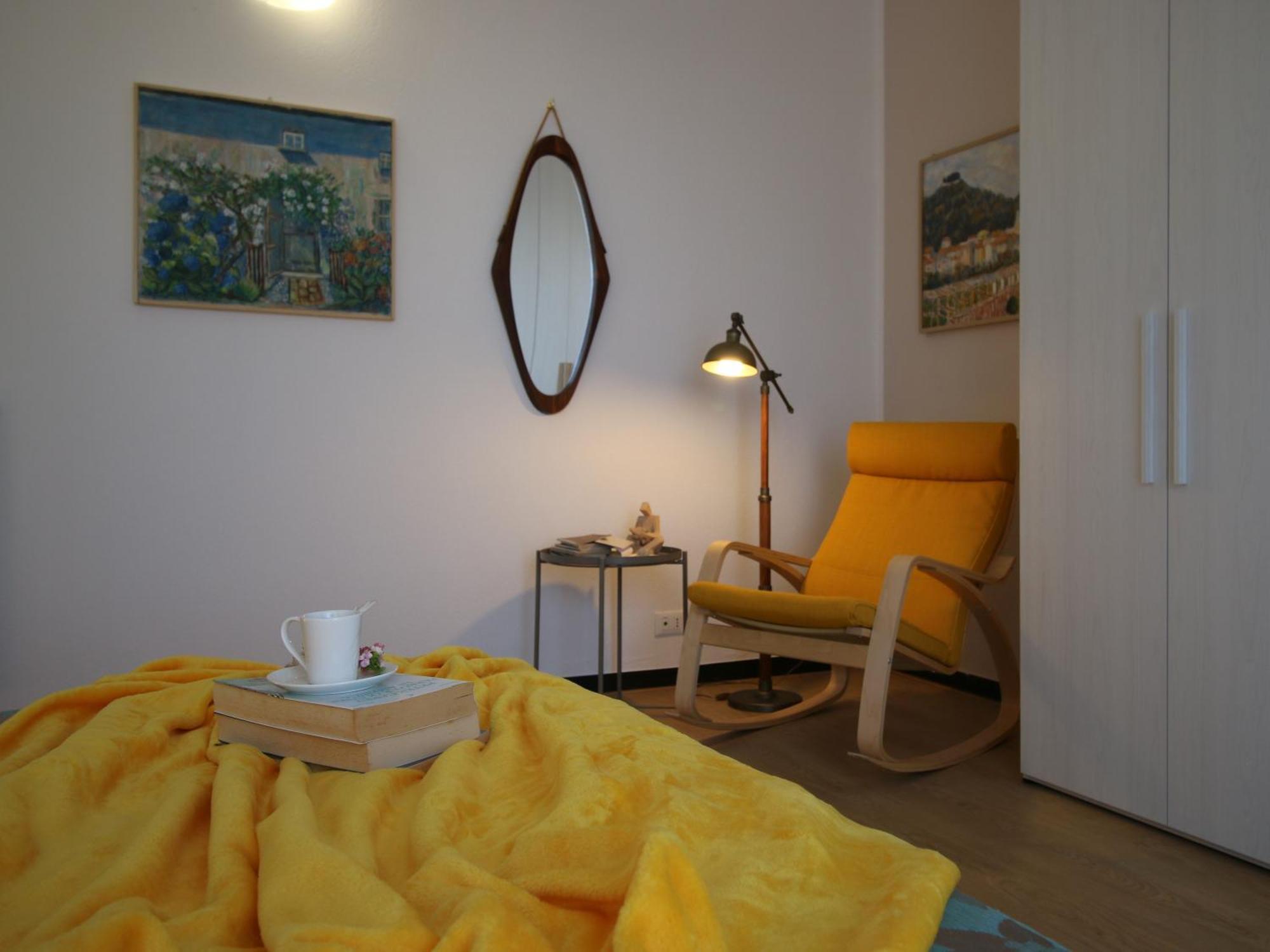 Il Mare In Piazza Apartment Албисола Супериоре Екстериор снимка